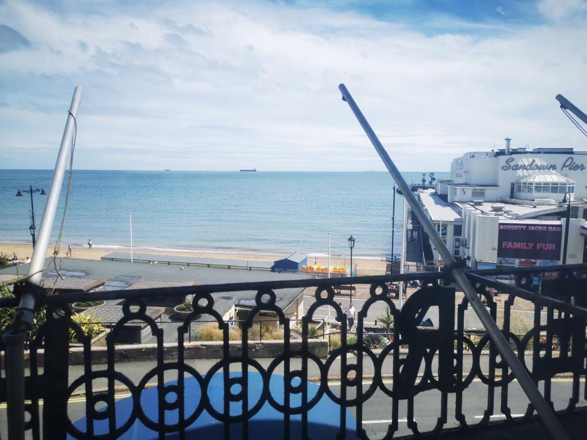 Hotel Royal Pier à Sandown Extérieur photo