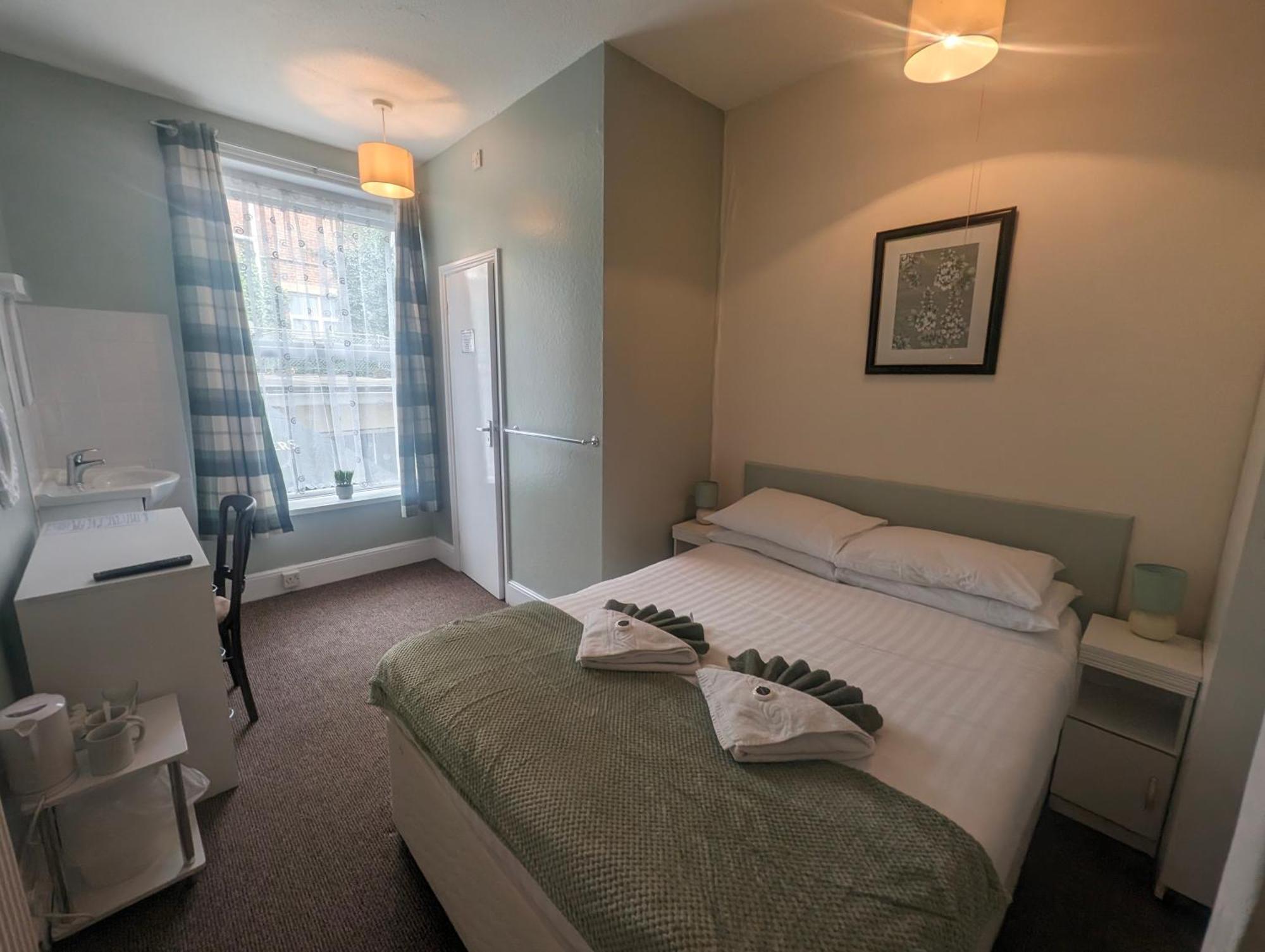 Hotel Royal Pier à Sandown Extérieur photo