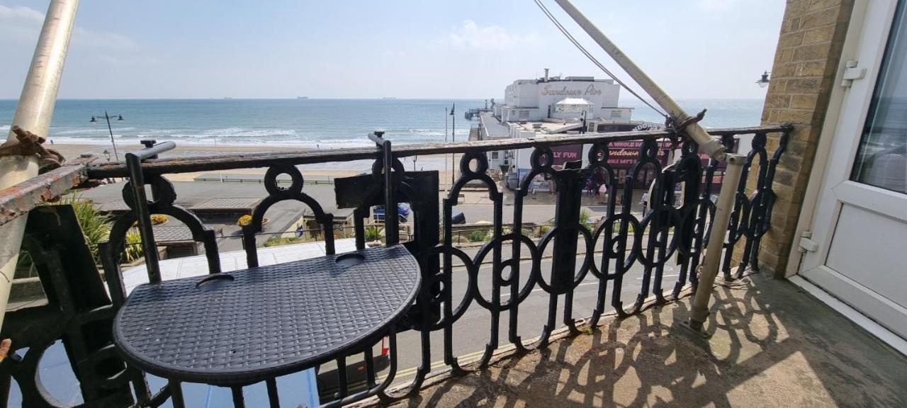 Hotel Royal Pier à Sandown Extérieur photo
