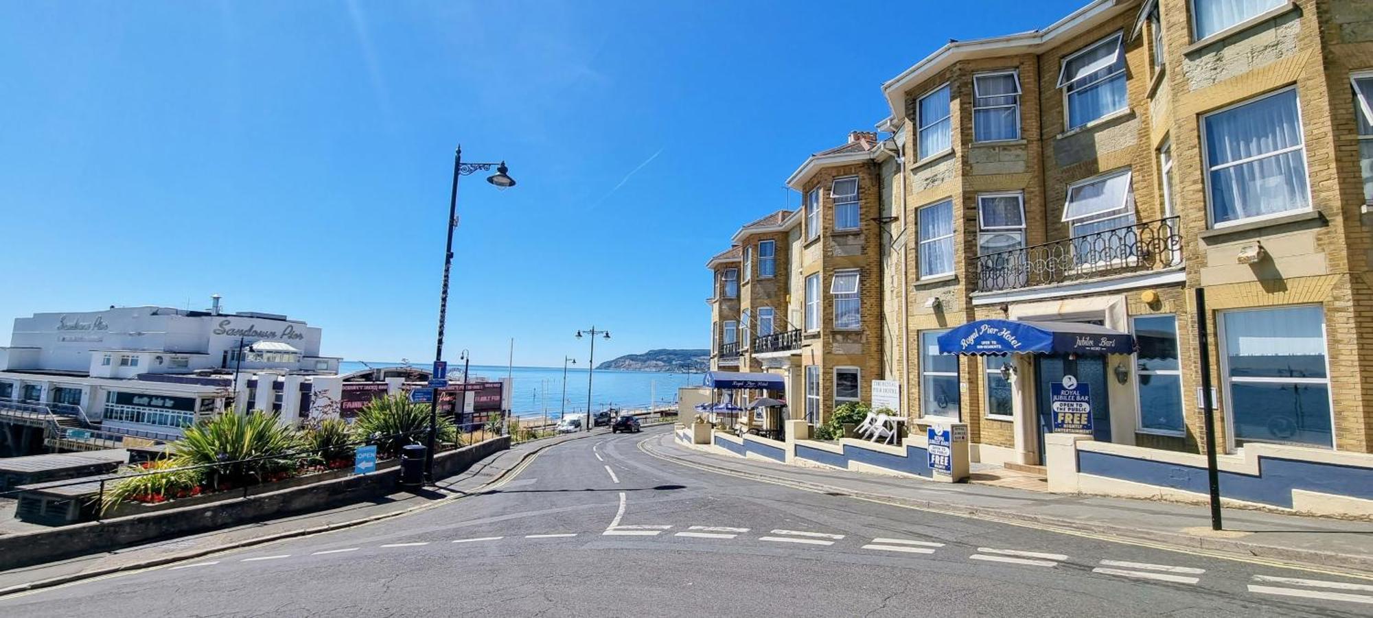 Hotel Royal Pier à Sandown Extérieur photo